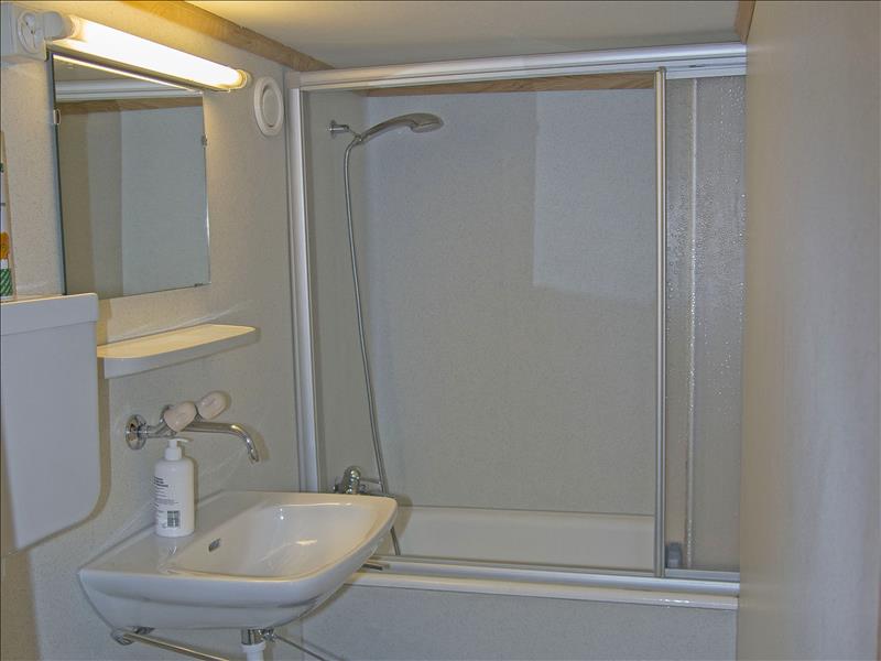 Group accommodation Chalet Nr. 4 Standard Sanitary facilities