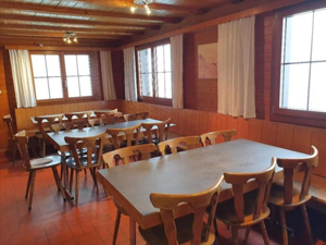 Chalet Lueg is Tal Ess- und Aufenthaltsraum