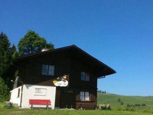Chalet Lueg is Tal Hausansicht Sommer