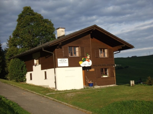 Chalet Lueg is Tal House view summer