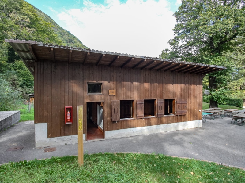 Camp Campo Pestalozzi Terrace