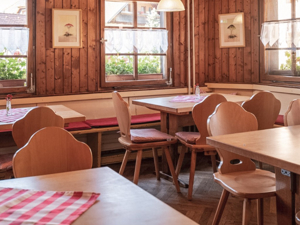 Youth Hostel St. Blasien-Menzenschwand Dining room