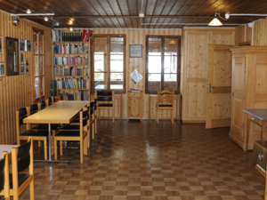Group accommodation Kännelalp Dining room
