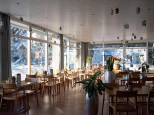 Gruppenhaus SJBZ Haus B Restaurant
