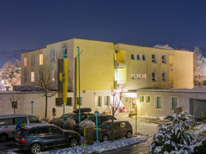 Jugendherberge Villach Hausansicht Winter