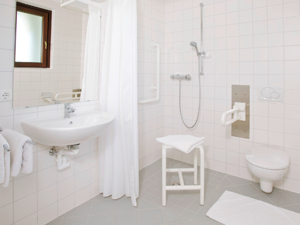 Jugendherberge Mondsee Badezimmer