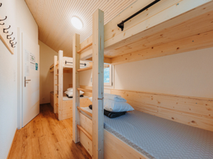 Ferienhaus am See Mehrbettzimmer
