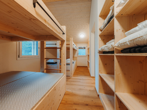 Ferienhaus am See Mehrbettzimmer