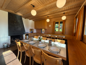 Maison de vacances Saanenmöser Salle à manger