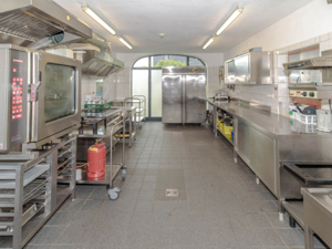 Seminar- und Gästehaus Schieferpark Küche