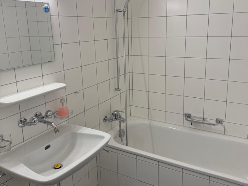 Ferienheim Prägelz Badezimmer