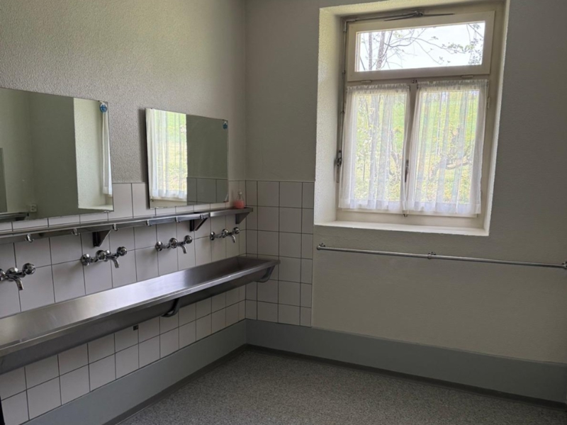 Ferienheim Prägelz Sanitäre Anlagen