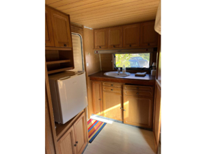 Camping Le Chandelier Chalets & Wohnmobile Küche