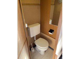 Camping Le Chandelier Chalets & Wohnmobile Sanitäre Anlagen