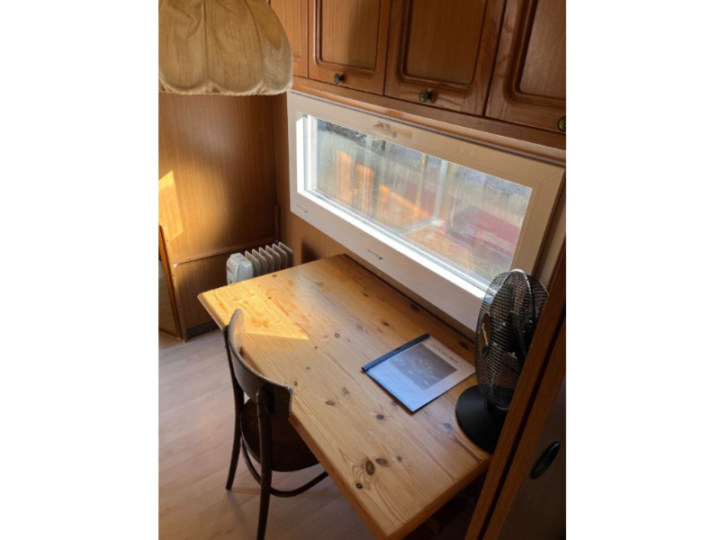 Camping Le Chandelier Chalets & Wohnmobile Wohnzimmer