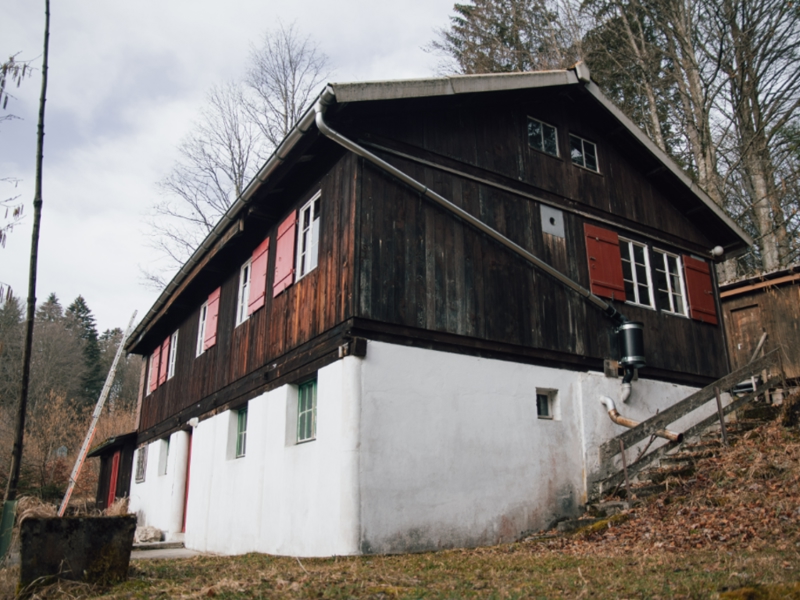 Berghaus Bözingen Lage