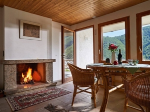 Holiday home Wild Valley Secluded Apartment 1 Living room