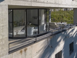 Holiday house Wild Valley Architettura Balcony