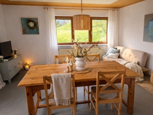 Ferienhaus Weitblick am Kirchberg Ess- und Aufenthaltsraum