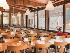 Refuge Eisee Restaurant