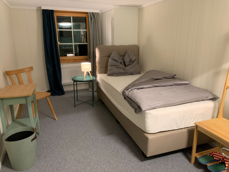 Seminar- und Gästehaus DASCO-Isenthal Schlafzimmer