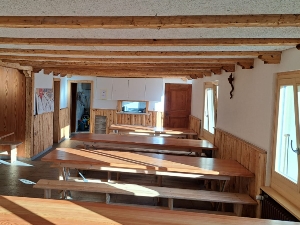 Cabane Montanin Dining room