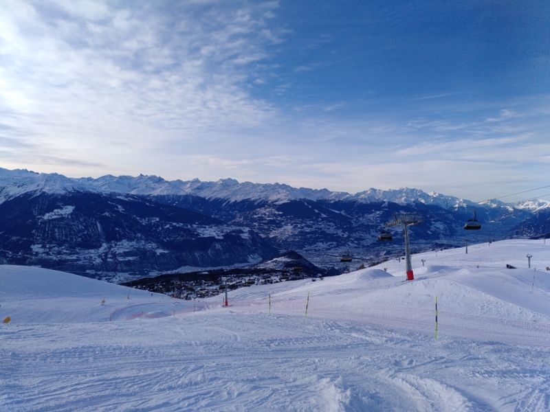 Cabane Montanin Lage Winter