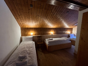 Hôtel Sust Lodge Chambre