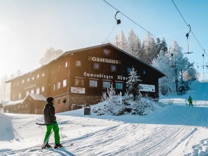 Mountain hostel Emmendinger Hütte House view winter