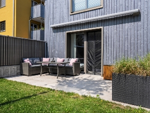 Terrasse der Erdgeschosswohnung.