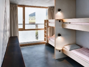 Auberge de Jeunesse Savognin Dortoir