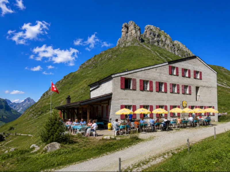 Das Berghaus von aussen
