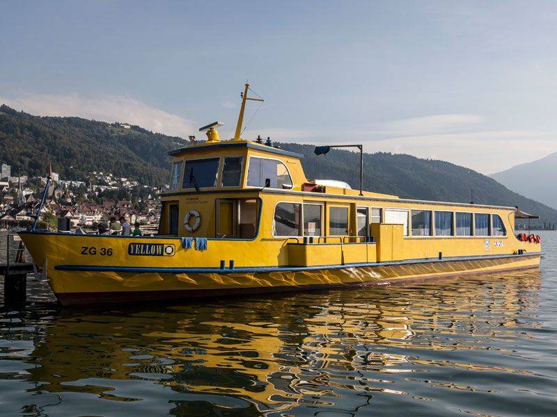 Barge accommodation Yellow