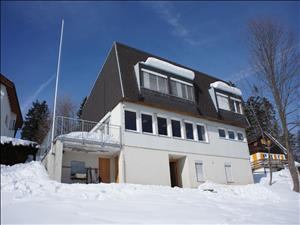 Ski-camp Kilchberg House view winter