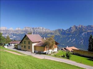 Jugendhaus Schwendiwiese Hausansicht Sommer