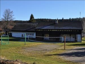 Das Beach-Volleyball-Feld.