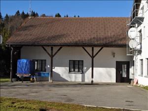Group accommodation Jurahaus Annexe House view summer
