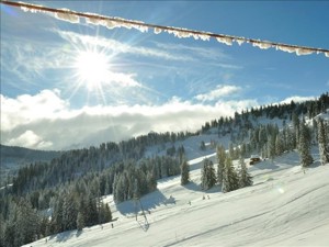 Im Winter liegt das Haus direkt am Skigebiet