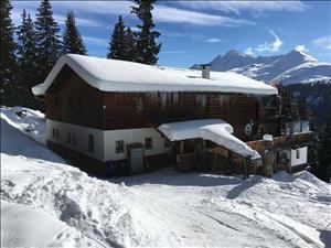 Berggasthaus Naturfreunde Hausansicht Winter