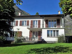 Maison de groupes Casa Paradiso Vue de la maison été