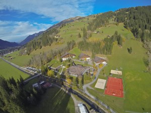 Centre sportif Kuspo Haus 1 Vue de la maison été