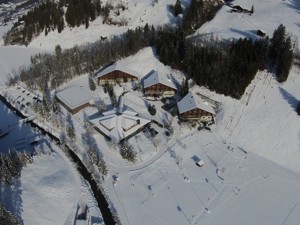 Centre sportif Kuspo Haus 1 Vue de la maison hiver