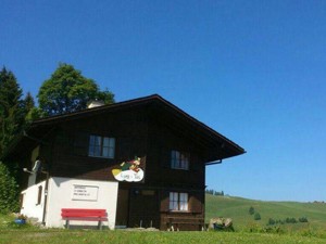 Alp-refuge Lueg is Tal House view summer