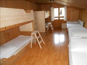Group accommodation Chalet Aeschi Dormitory