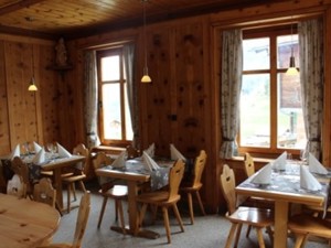 Group accommodation Hotel Edelweiss Dining room