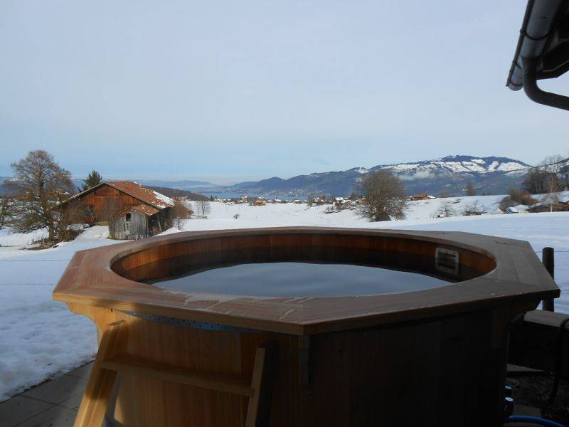 Group accommodation Vereinshaus Aeschi Hot Pot