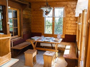 Maison amis de la nature Brambrüesch Salle à manger