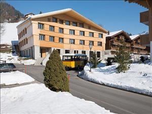 Auberge de Jeunesse Gstaad Saanenland