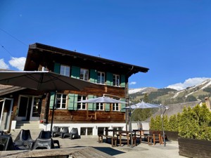 Chalet Teamlodge Hausansicht Sommer