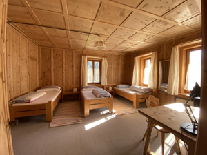 Maison de groupes Steinbock Chambre